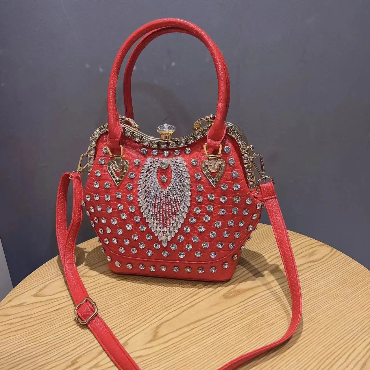 Luxury Fashion Diamonds Leather Women's Bag Small Crossbody Bucket Bag 2023 New Ladies Handbag Niche Party Evening Shoulder Bags