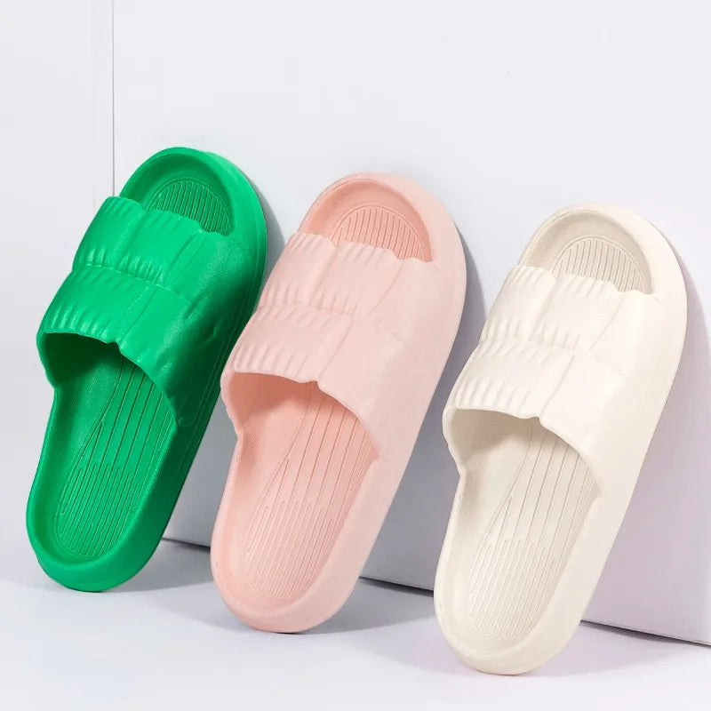 Women Soft Sole Cloud Slippers Thick Platform Indoor Outdoor Sandals EVA Non Slip Flip Flops Non Slip Flip Flops Slippers